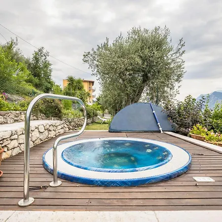 Bilocale 4 Persone Treccani Lejlighed Malcesine