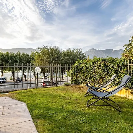 Bilocale 4 Persone Treccani Μαλτσεζίνε